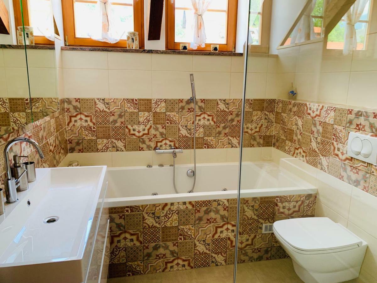 Status Apartments Bled Luaran gambar